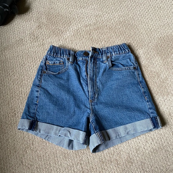 Garage Denim Shorts - Picture 2 of 4